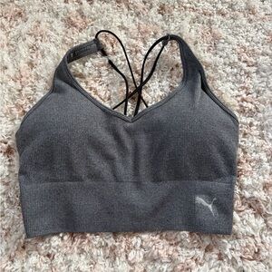 Puma Women’s Ribbed Seamless Gray Sports Bra Padded Large